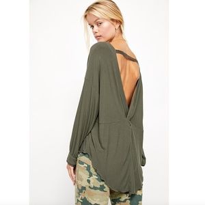 Free People Green Open Back Shimmy Shake Top L 💚💕